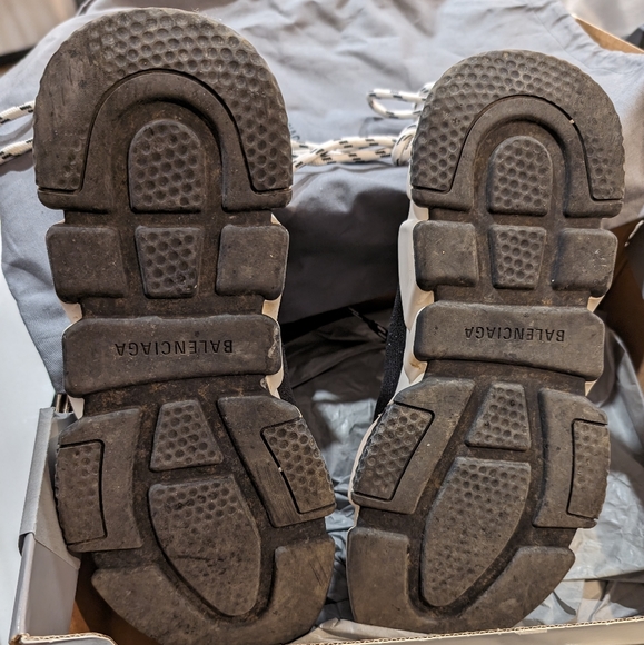 Authentic Balenciaga runners, excellent condition, box, dustbag etc - Picture 11 of 11